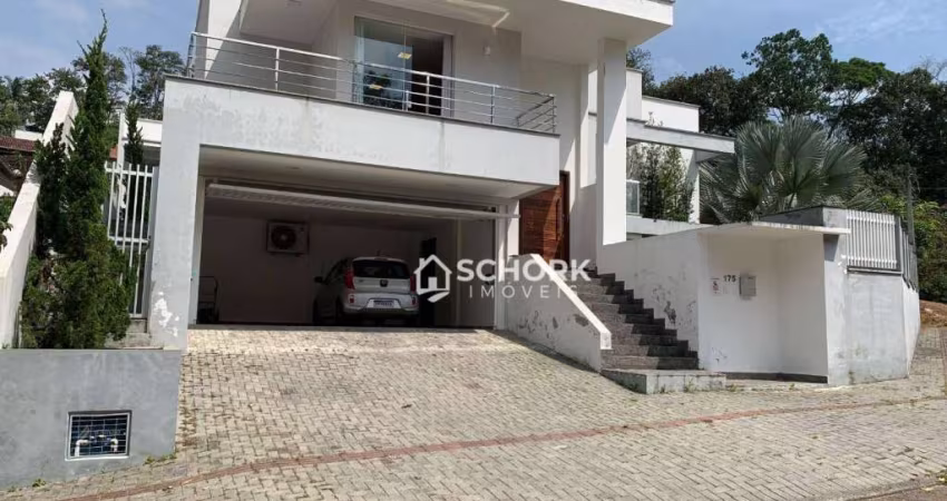 Casa com 2 dormitórios à venda, 200 m² por R$ 940.000,00 - Das Capitais - Timbó/SC
