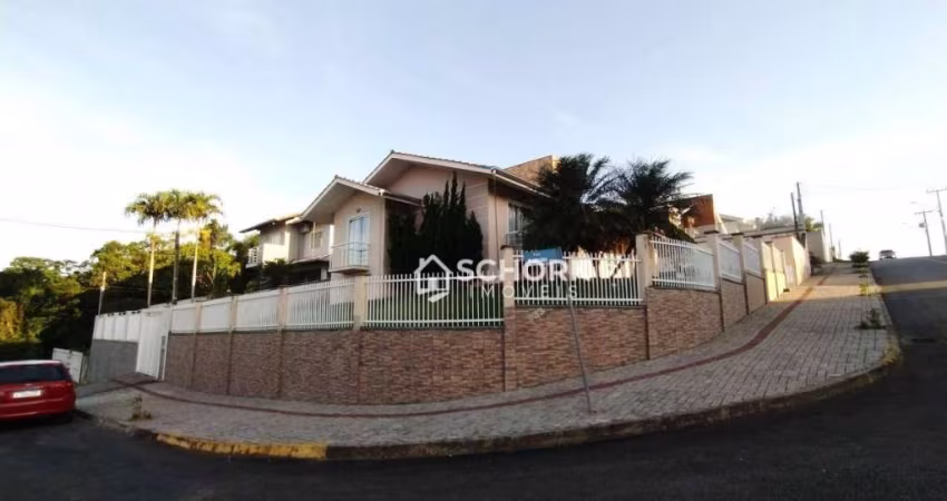 Casa com 3 dormitórios à venda, 140 m² por R$ 850.000,00 - Quintino - Timbó/SC