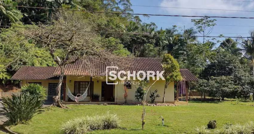 Casa com 3 dormitórios à venda, 150 m² por R$ 790.000,00 - Centro - Pomerode/SC