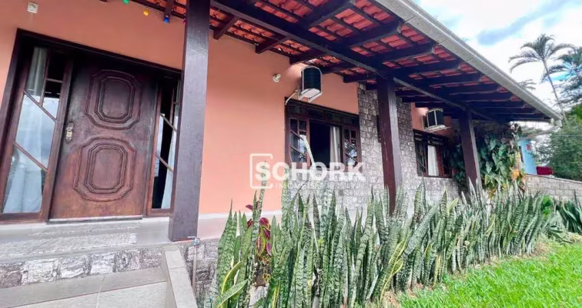 Casa com 4 dormitórios à venda, 241 m² por R$ 500.000,00 - Fortaleza Alta - Blumenau/SC