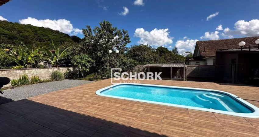 Casa com 3 dormitórios à venda, 220 m² por R$ 880.000,00 - Itoupava Central - Blumenau/SC