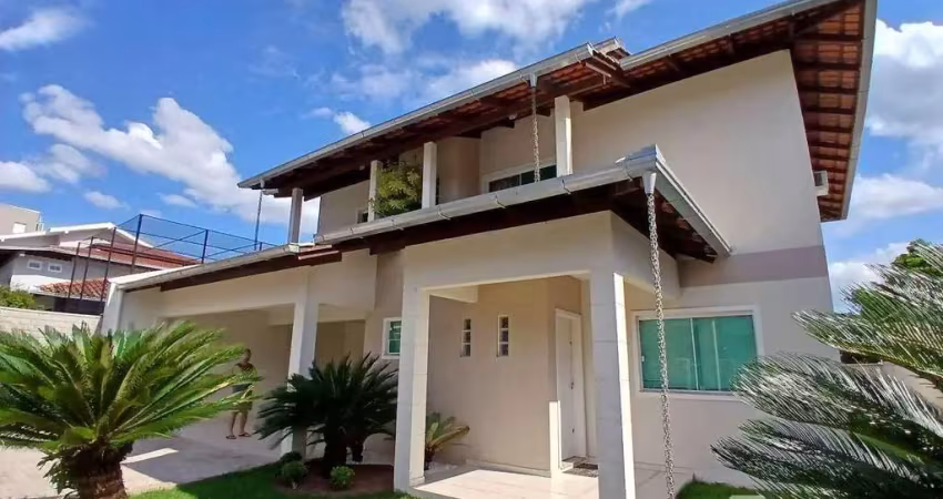 Casa com 3 dormitórios para alugar, 234 m² por R$ 6.620,46/mês - Velha - Blumenau/SC