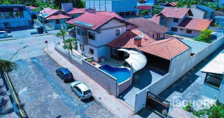 Casa com 3 dormitórios à venda, 256 m² por r$ 1.500.000,00 - nações - indaial/sc