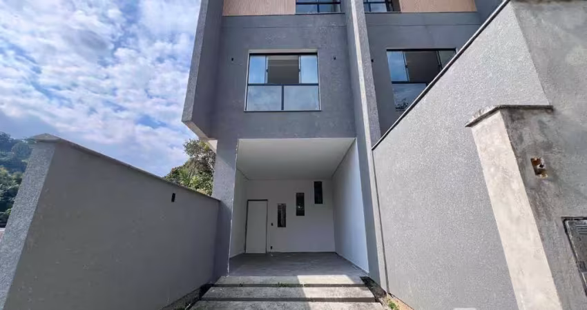 Sobrado com 3 dormitórios à venda, 136 m² por r$ 600.000,00 - água verde - blumenau/sc