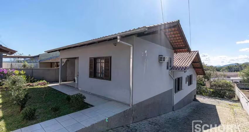 Casa com 3 dormitórios à venda, 141 m² por r$ 735.000,00 - fortaleza - blumenau/sc