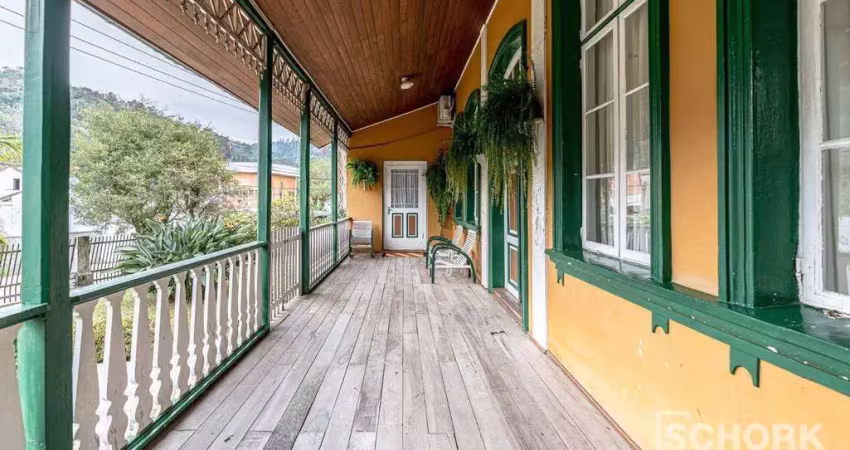 Casa com 5 dormitórios à venda, 303 m² por r$ 1.500.000,00 - ribeirão fresco - blumenau/sc