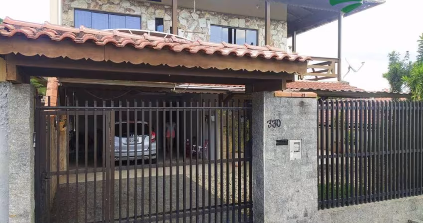 Casa com 4 dormitórios à venda, 258 m² por R$ 750.000,00 - Itoupava Central - Blumenau/SC