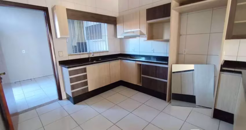 Casa com 2 dormitórios para alugar, 70 m² por r$ 2.023,93/mês - badenfurt - blumenau/sc