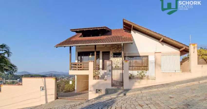 Casa com 4 dormitórios à venda, 266 m² por r$ 1.800.000,00 - salto do norte - blumenau/sc