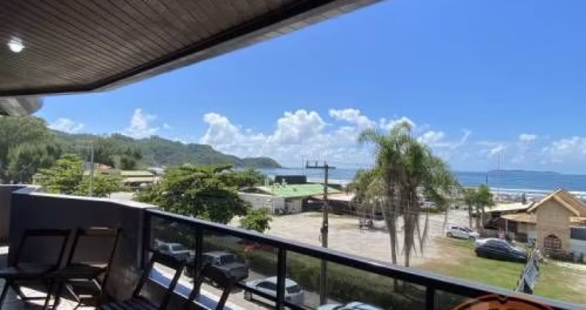Apto com vista para o mar