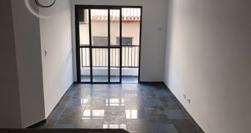 Apartamento de 02 dormitórios para venda na Praia do Tombo.