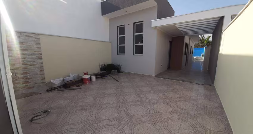 Casa à venda em Itanhaém, Nsra do Sion, com 2 quartos, com 70 m²