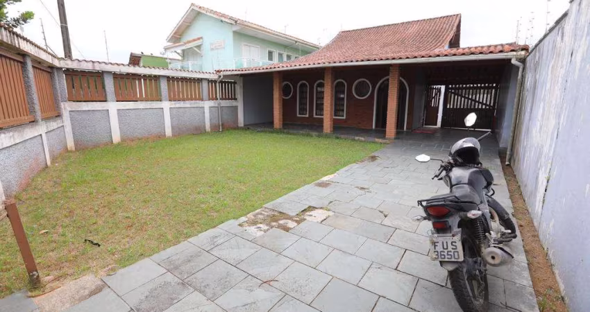 Casa à venda em Mongaguá, Balneário Flórida Mirim, com 4 quartos, com 196.68 m²