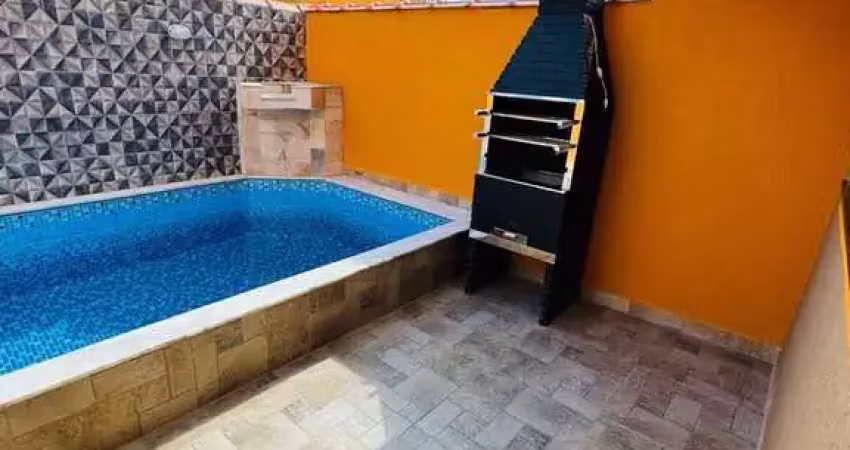Sobrado à venda em Itanhaém, null, com 2 suítes, com 80 m²