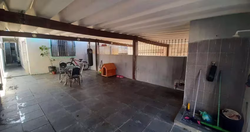 Casa à venda em Mongaguá, Balneário Plataforma II, com 2 quartos, com 123.16 m²