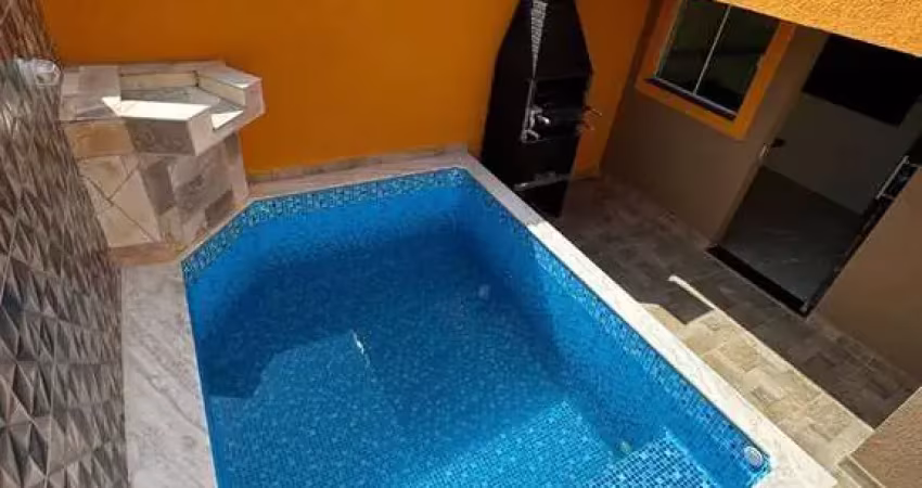 Sobrado à venda em Itanhaém, Cibratel II, com 2 quartos, com 59 m²