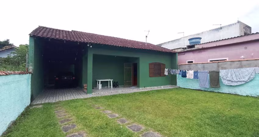 Casa à venda em Itanhaém, Campos Elíseos, com 1 quarto, com 69.9 m²