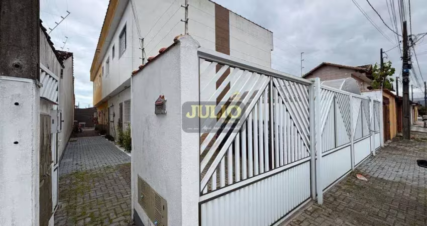 Sobrado à venda em Mongaguá, Vila Oceanopolis, com 2 suítes, com 70 m²