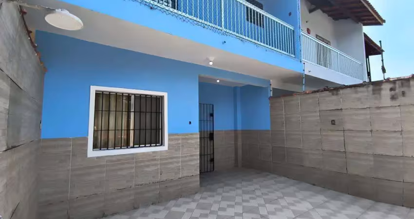 Sobrado com 2 dorms, Agenor de Campos, Mongaguá - R$ 270 mil, Cod: 70509046