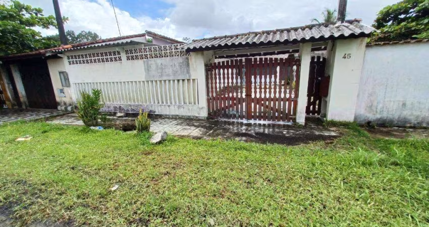 Casa à venda em Itanhaém, Santa Terezinha, com 4 quartos, com 174 m²