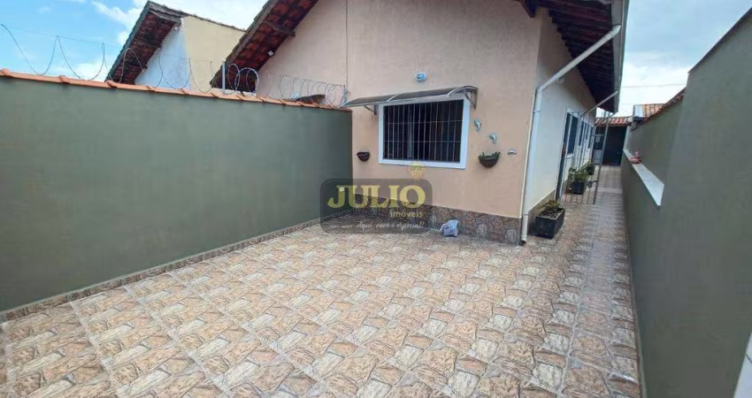Casa à venda em Itanhaém, Nsra do Sion, com 2 quartos, com 60 m²