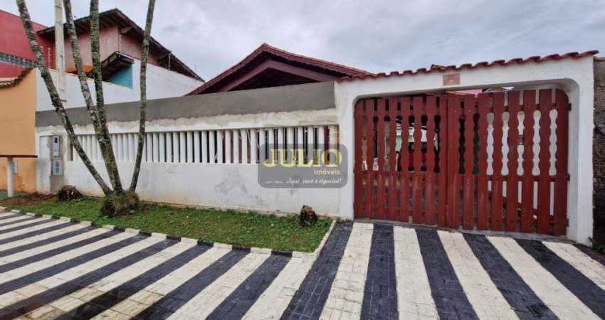 Casa Espetacular à Venda em Mongaguá – 3 Dormitórios, Quintal Amplo e Financiamento!!