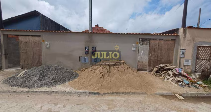 casa nova, com excelente localização e lazer completo para toda a família em Mongaguá