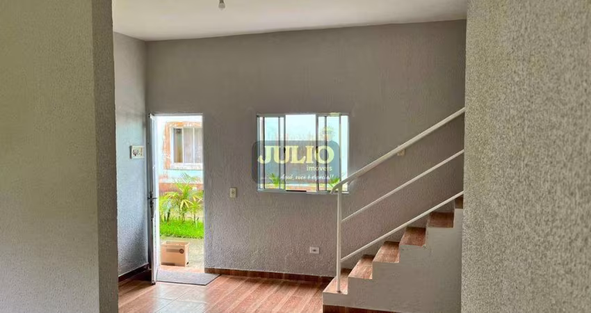 Sobrado à venda em Mongaguá, Jussara, com 2 quartos, com 66.95 m², Condominio Bela Vista