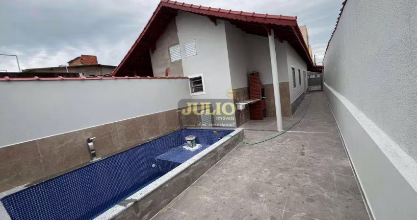Casa com Piscina à Venda no Jardim Praia Grande – Mongaguá/SP – Financia!