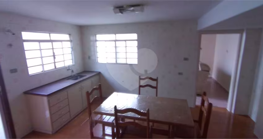 Casa com 3 quartos à venda em Jardim Pacaembu - SP