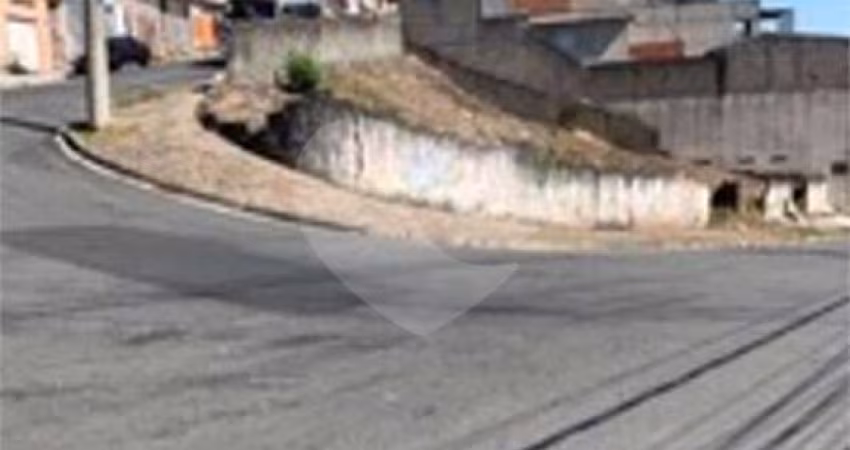 Terreno à venda em Jardim Santo Antônio Ii - SP