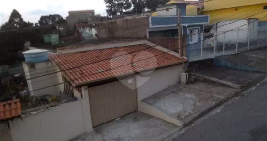 Casa com 4 quartos à venda em Jardim Vitória - SP
