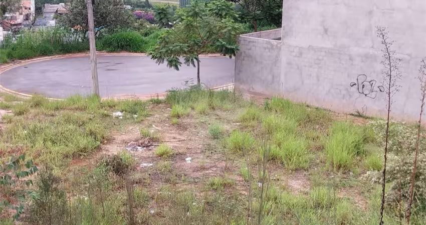 Terreno à venda em Jardim Vale Verde - SP