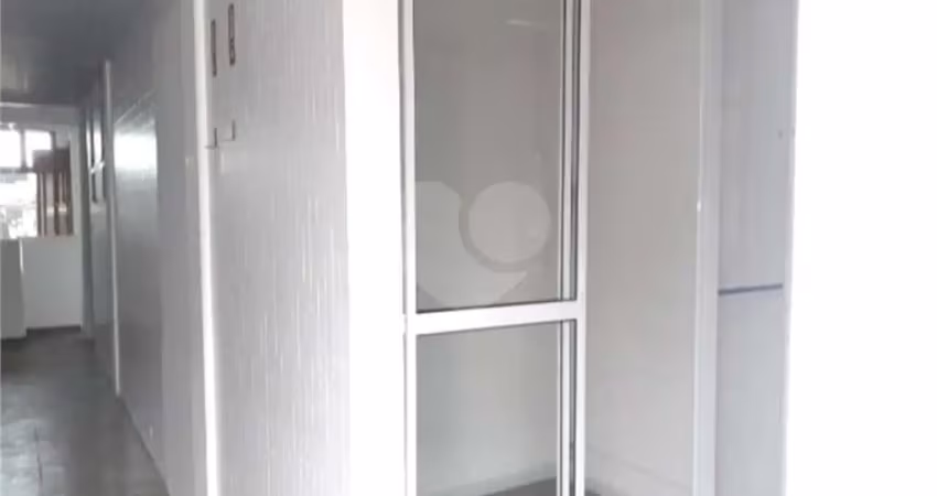Prédio inteiro para locação em Centro - SP