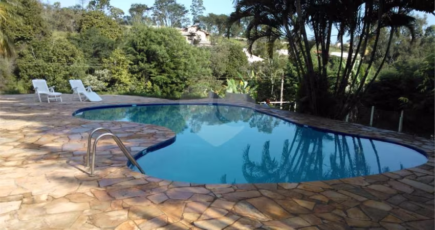 Chácara com 3 quartos à venda em Chácara Nova Essen - SP