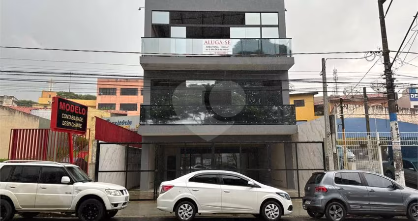 Prédio inteiro à venda ou para locação em Centro - SP