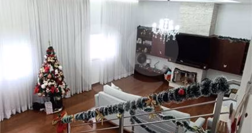 Sobrado com 3 quartos à venda em Jardim Da Fonte - SP