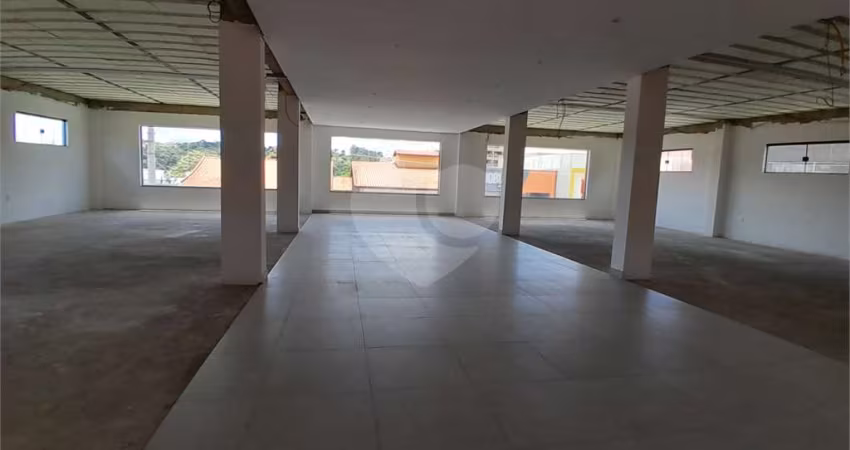 Prédio inteiro para locação em Centro - SP