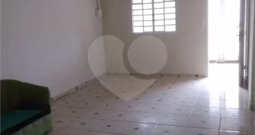 Casa com 3 quartos à venda em Jardim Celeste - SP