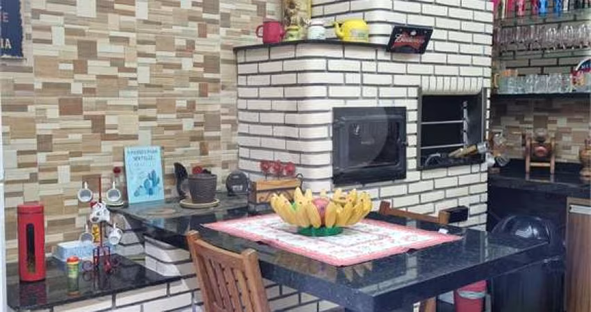 Casa com 3 quartos à venda em Condomínio Chacur - SP