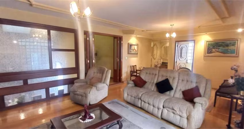 Casa com 4 quartos à venda em Jardim Paulista I - SP