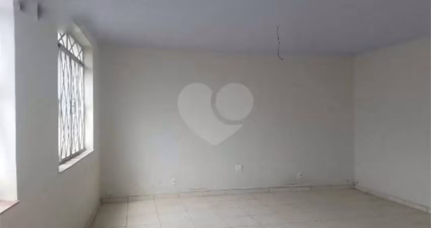 Salas para locação em Centro - SP
