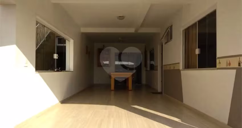 Casa com 3 quartos à venda em Cidade Nova - SP