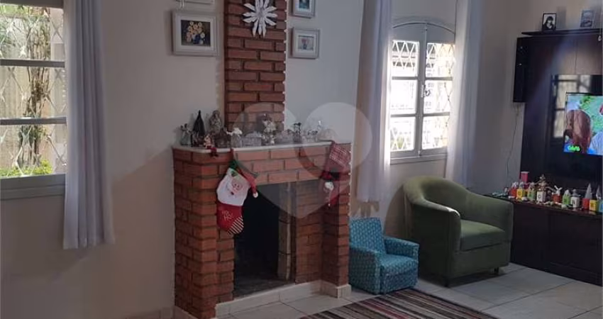 Casa com 4 quartos à venda em Vila Progresso - SP
