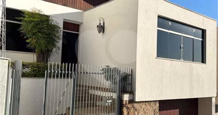 Casa com 3 quartos à venda em Centro - SP