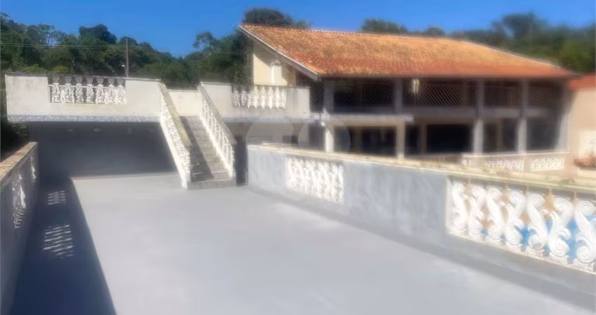 Chácara com 4 quartos à venda em Abadia - SP