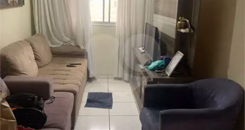 Apartamento com 3 quartos à venda em Residencial Terra Da Uva - SP