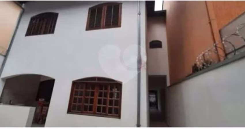 Sobrado com 3 quartos à venda em Vila Jeriva - SP