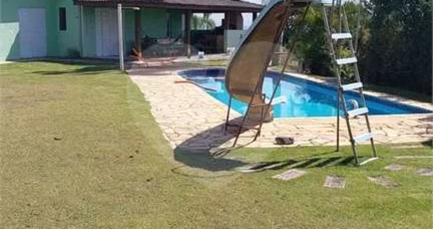 Condomínio com 3 quartos à venda em Centro - SP