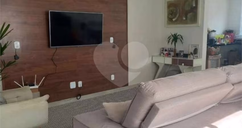 Casa com 3 quartos à venda em Jardim Vale Verde - SP